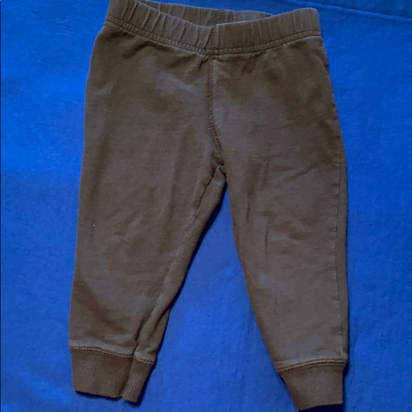 Carter’s Outfit - Picture 2 of 7